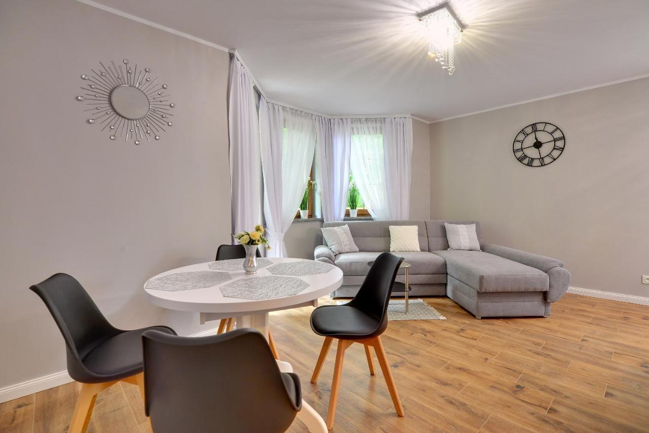 Sun Seasons 24 - Nad Lomnica Centrum Apartment